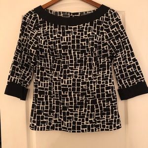 Black and White Pattern Blouse Size 6